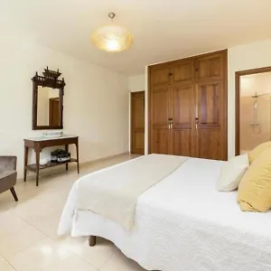 https://la-orilla-frente-al-mar.puertodelcarmen-hotels.org